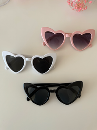 Lunettes de soleil cœur à personnaliser
